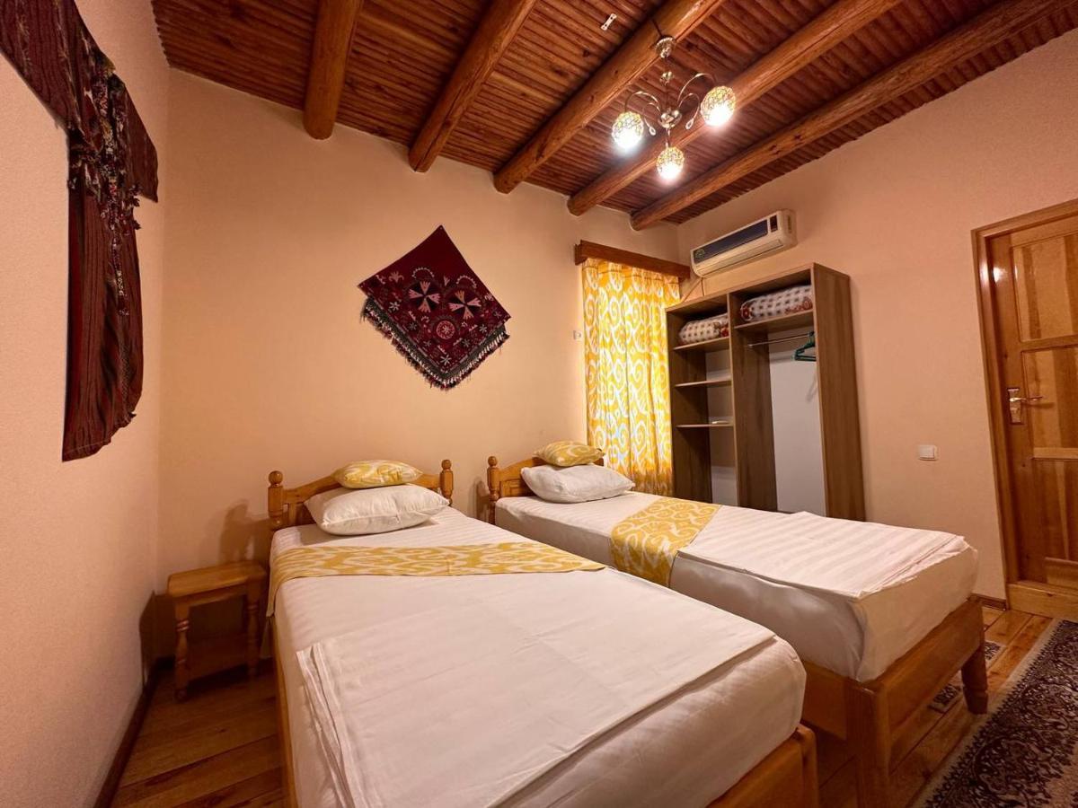 Sarrafon Guest House Bukhara Eksteriør bilde